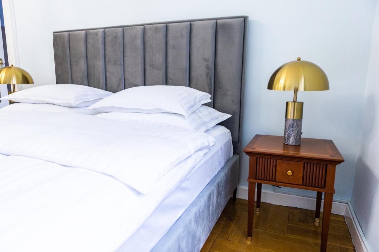 Luxury Downtown 3 Bedroom Apartment By Synagoge With Beautiful View Budapest Exterior foto