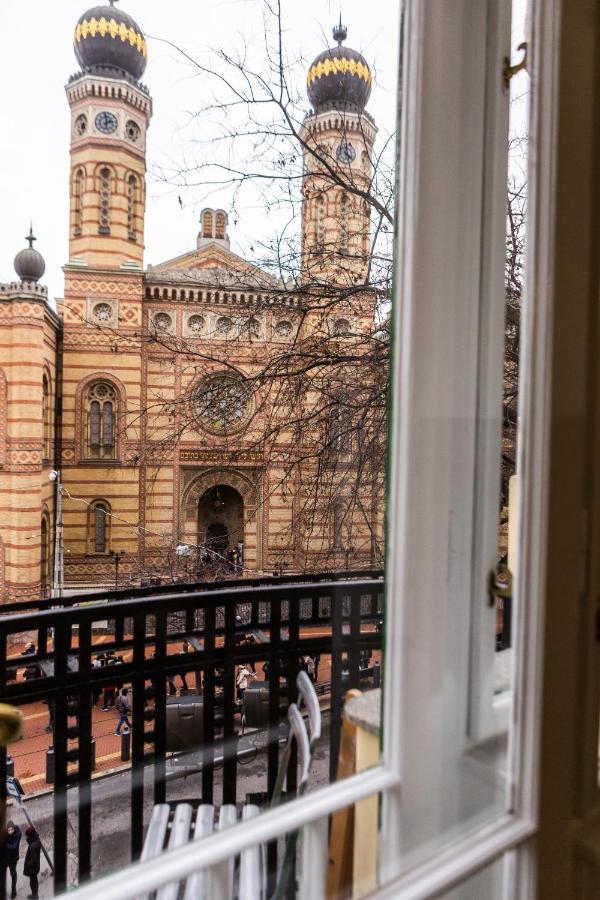 Luxury Downtown 3 Bedroom Apartment By Synagoge With Beautiful View Budapest Exterior foto