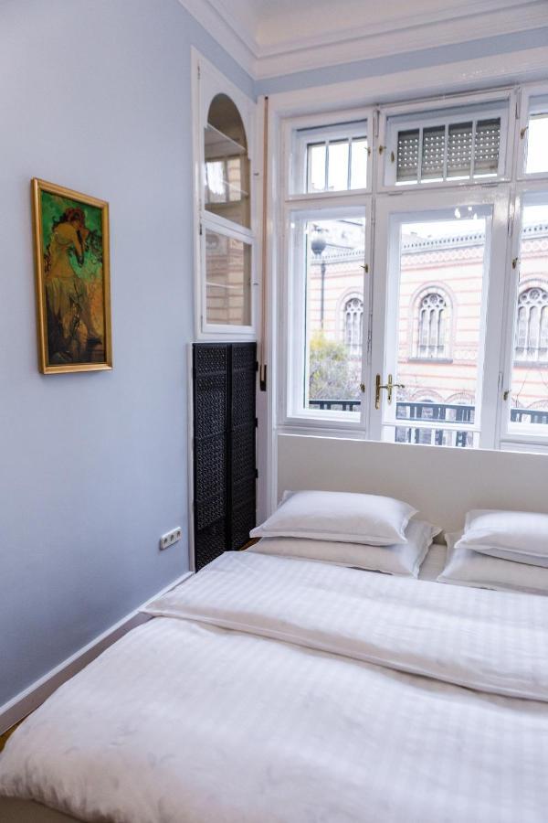 Luxury Downtown 3 Bedroom Apartment By Synagoge With Beautiful View Budapest Exterior foto