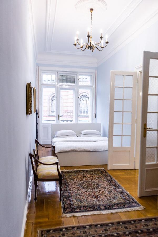 Luxury Downtown 3 Bedroom Apartment By Synagoge With Beautiful View Budapest Exterior foto